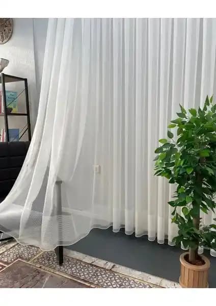 Aleyna Home ve Taç Tül Perde Modellerinin Detaylı Karşılaştırması