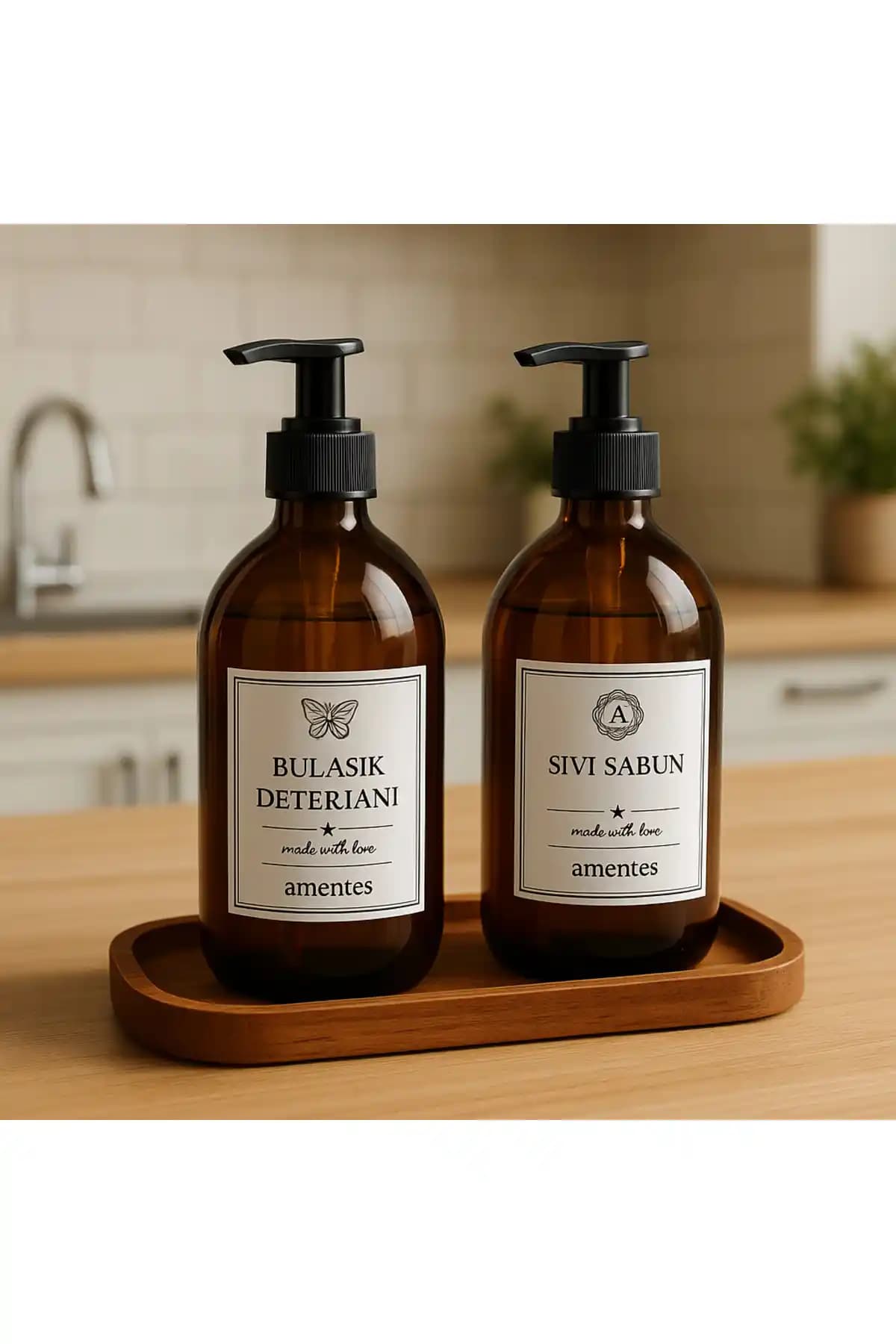 Amentes Ahşap Standlı 2'li Amber Cam Sıvı Sabunluk Seti Modern ve Dayanıklı Banyo Aksesuarları