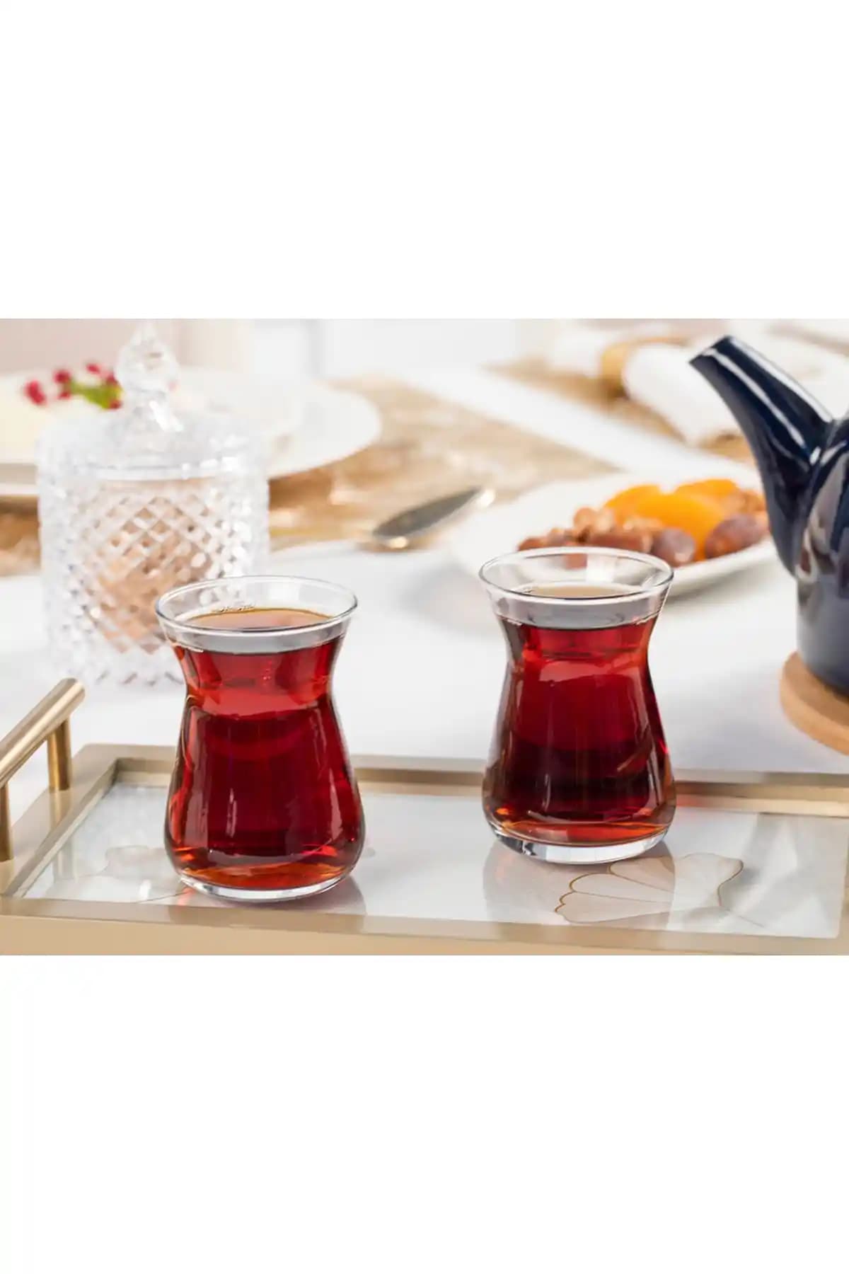 Cam Çay Bardakları Seti Estetik ve Dayanıklı Tasarımıyla Günlük Kullanım İçin Uygun