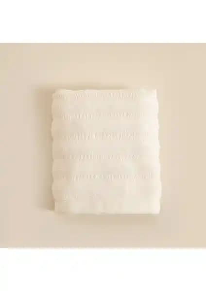 Chakra Waved El Havlusu 30x40 cm Ekru - Estetik ve Fonksiyonellik Bir Arada