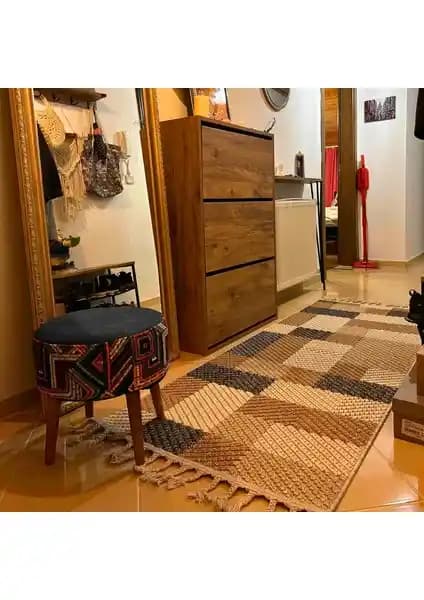 Cool Halı Bress 1406 Sarı Mavi ve Elit 14 Bej Bukle Salon Halısı Karşılaştırması