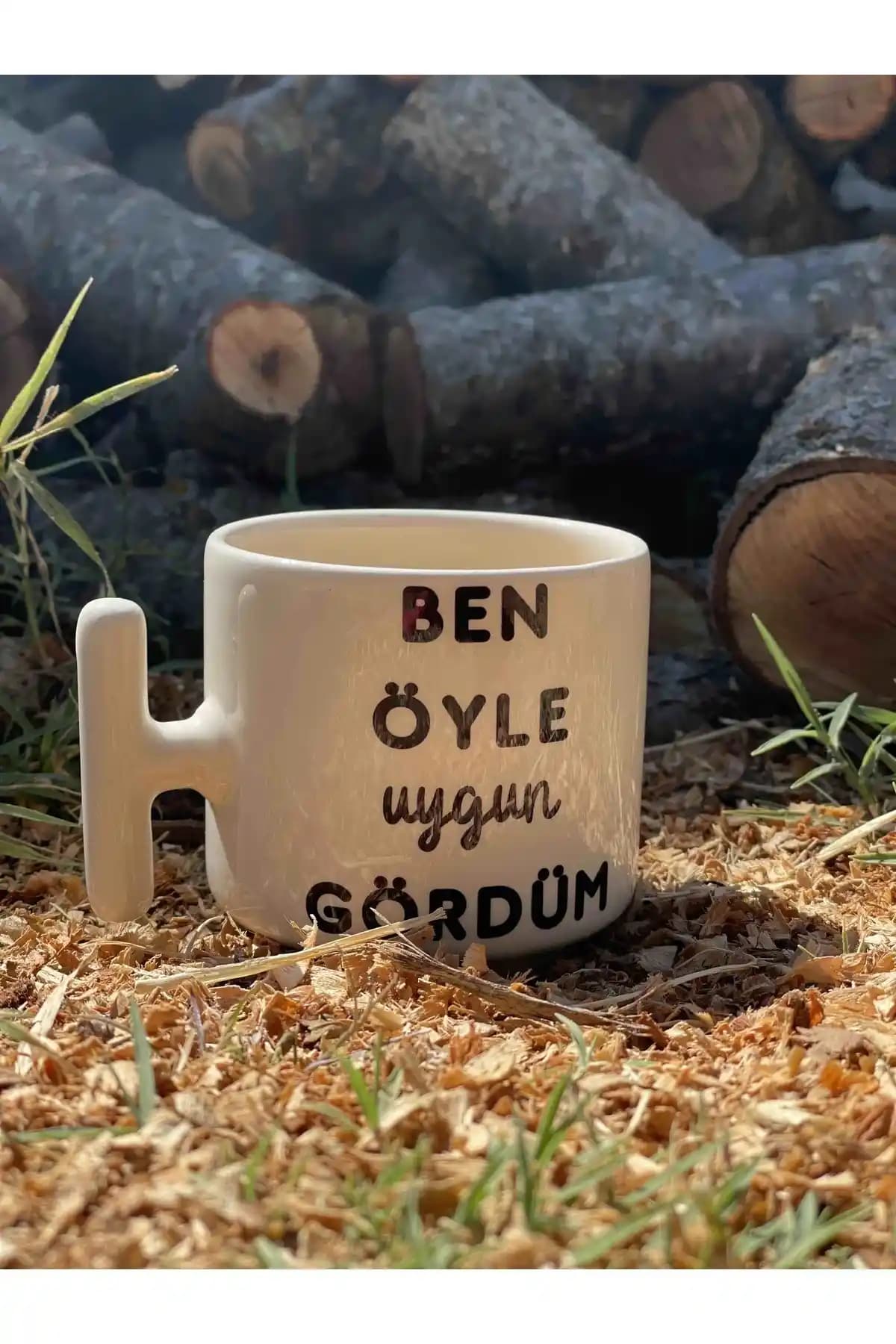 Eylül Design Krem Rengi Esprili Yazılı Seramik Kupa Modern Tasarım