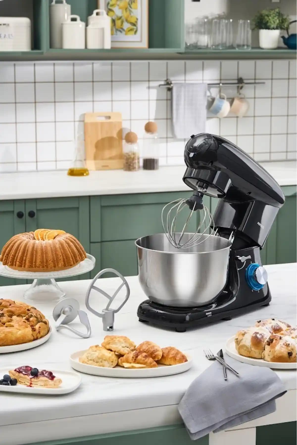 Karaca Multichef Stand Mikser: Çok Yönlü Mutfak Asistanınız ve Özellikleri