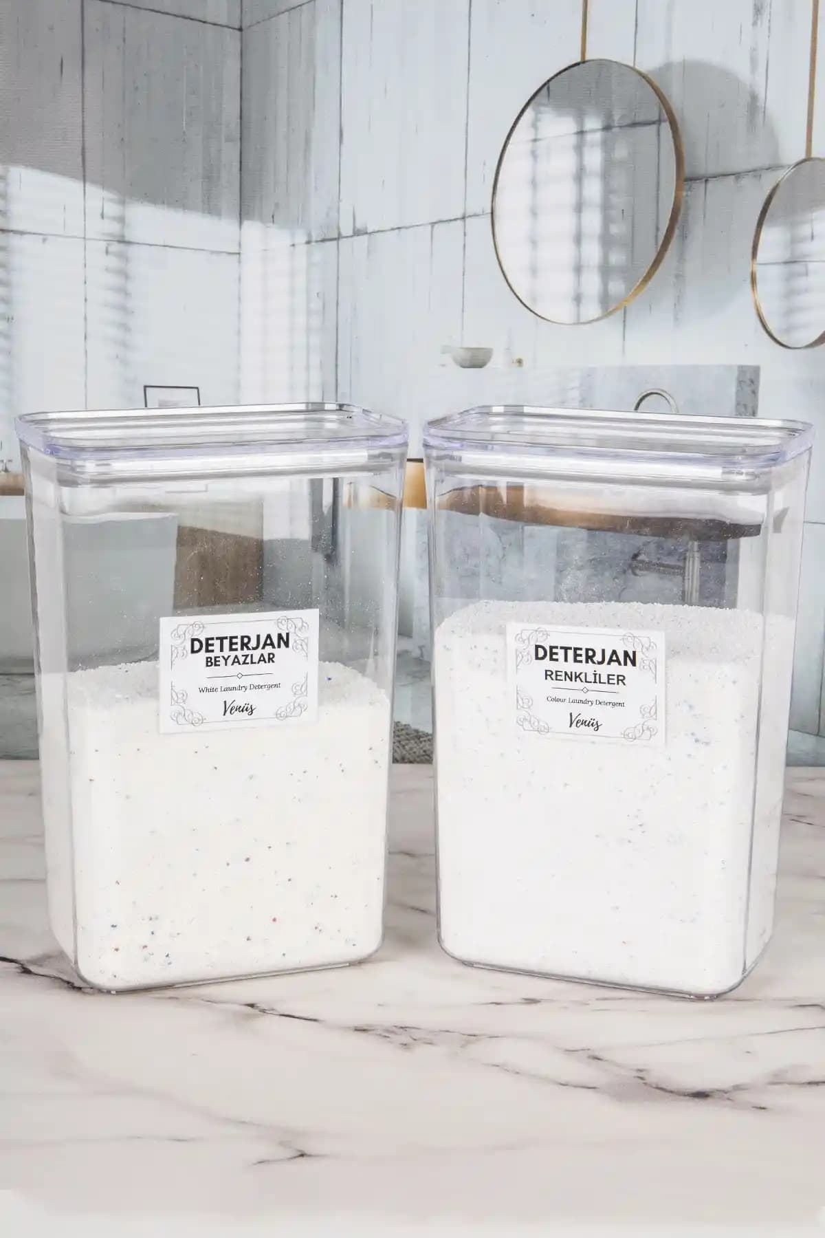 Karçiçeği Home 2'li Ölçek Hediyeli Etiketli Deterjan Kavanozu Seti: Şık ve Dayanıklı Banyo Saklama Çözümü