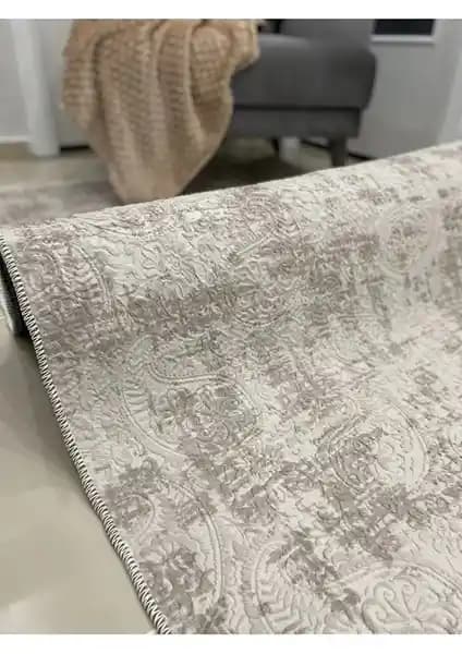 Kaymaz ve Yıkanabilir Halı Seçenekleri: Özellikler ve Kullanıcı Yorumları