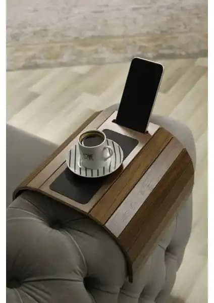 Mobitell Deri Tabanlı Telefon Tutacaklı Koltuk Kolçak Sehpası İnceleme ve Kullanım Avantajları