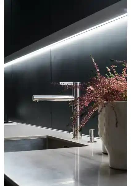 Mutfak Tezgahı İçin Modern Dokunmatik LED Lineer Aydınlatma Çözümü