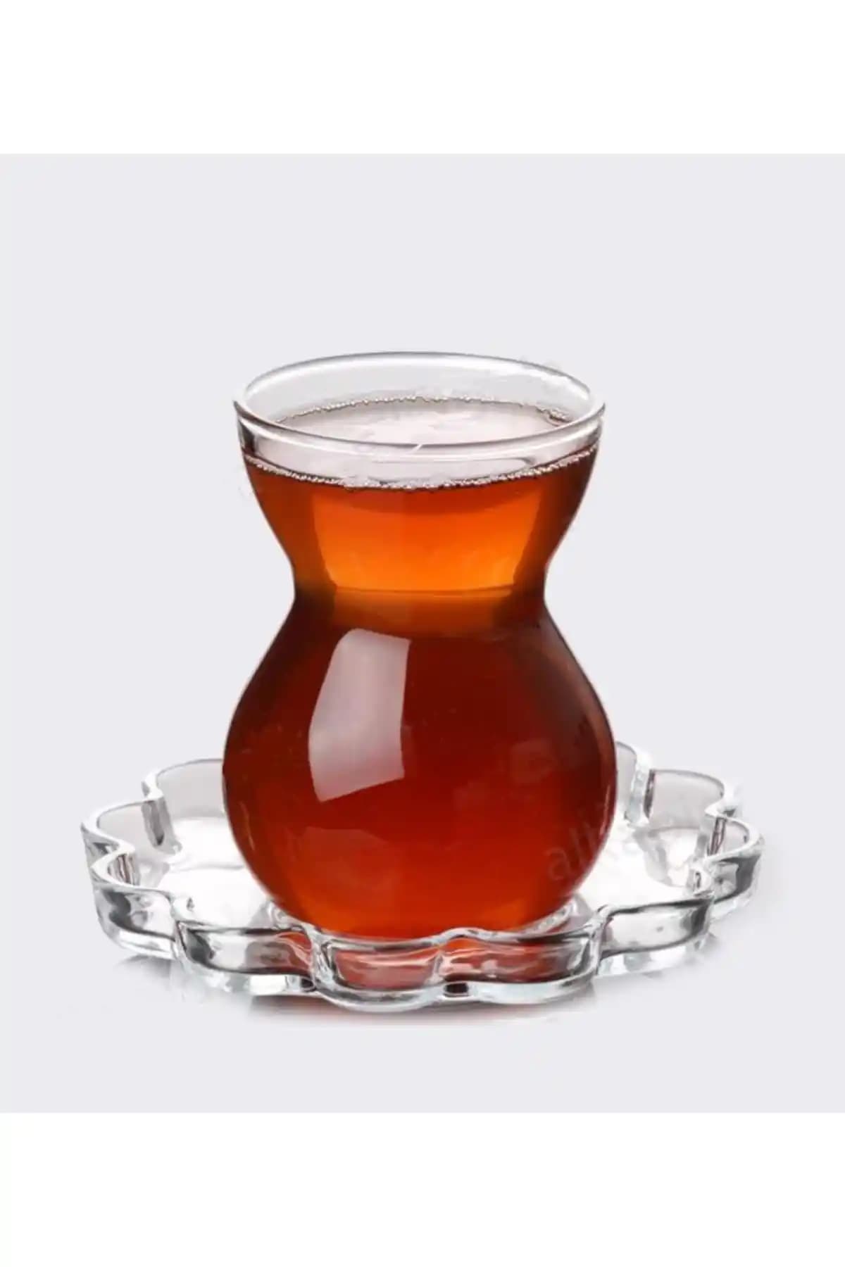 Paşabahçe Papatya Desenli 12 Parça Çay Seti Şık ve Dayanıklı Cam Tasarımıyla