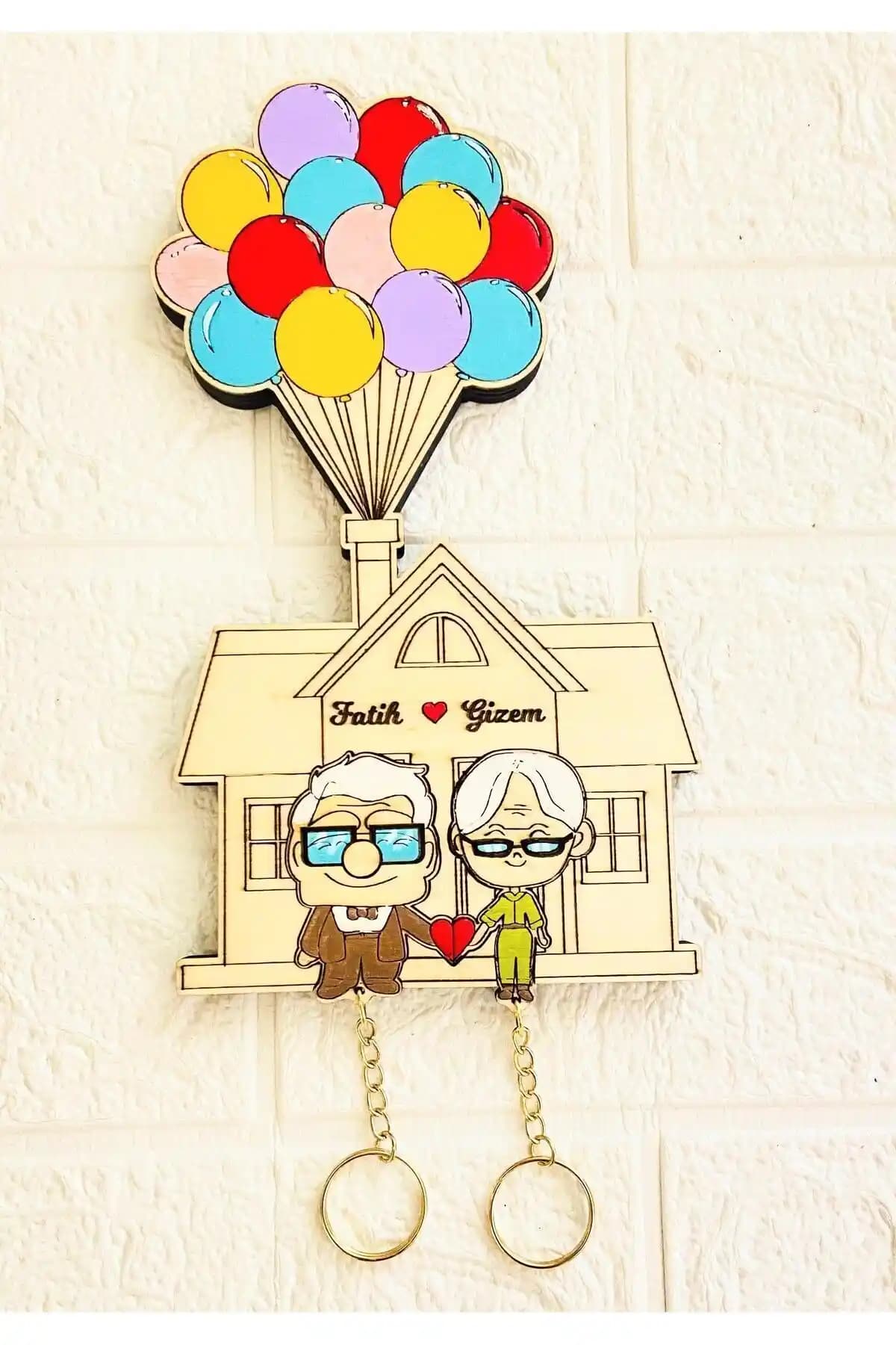 Sevgililer Günü İçin El İşçiliği Ahşap Anahtarlık ve Duvar Dekoru Tasarımı