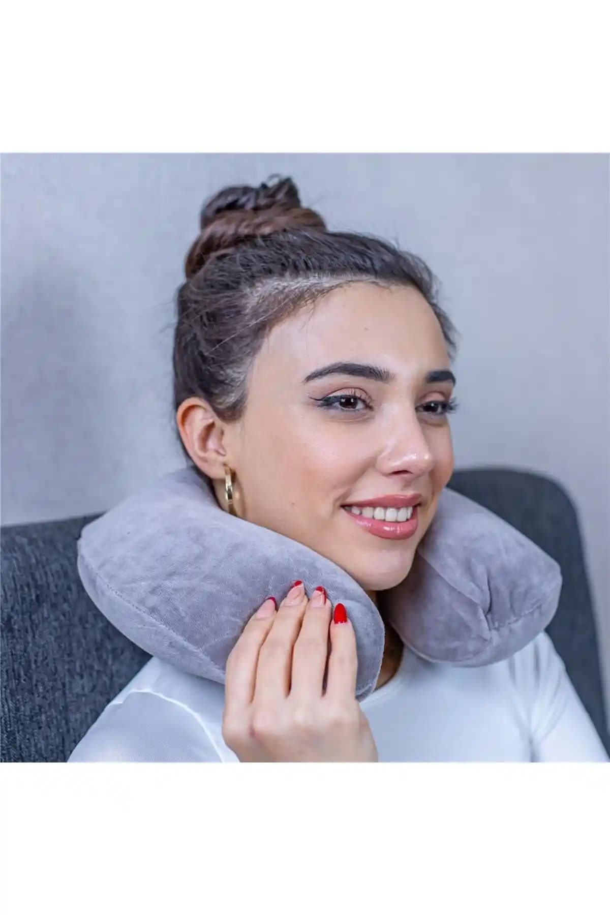 Simple. The Pillow Visco Seyahat Yastığı ile Boyun Sağlığınızı Koruyun ve Konforu Artırın