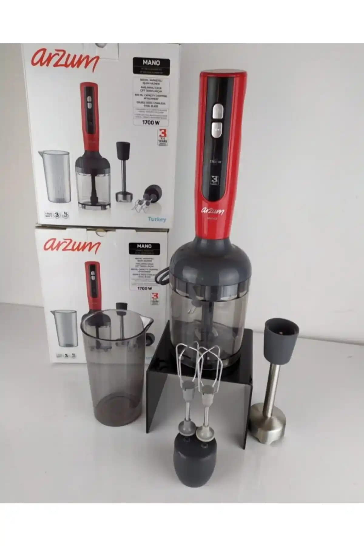 3'lü Blender Setleri ile Modern Mutfak Dekorasyonunda Fonksiyonellik ve Şıklık