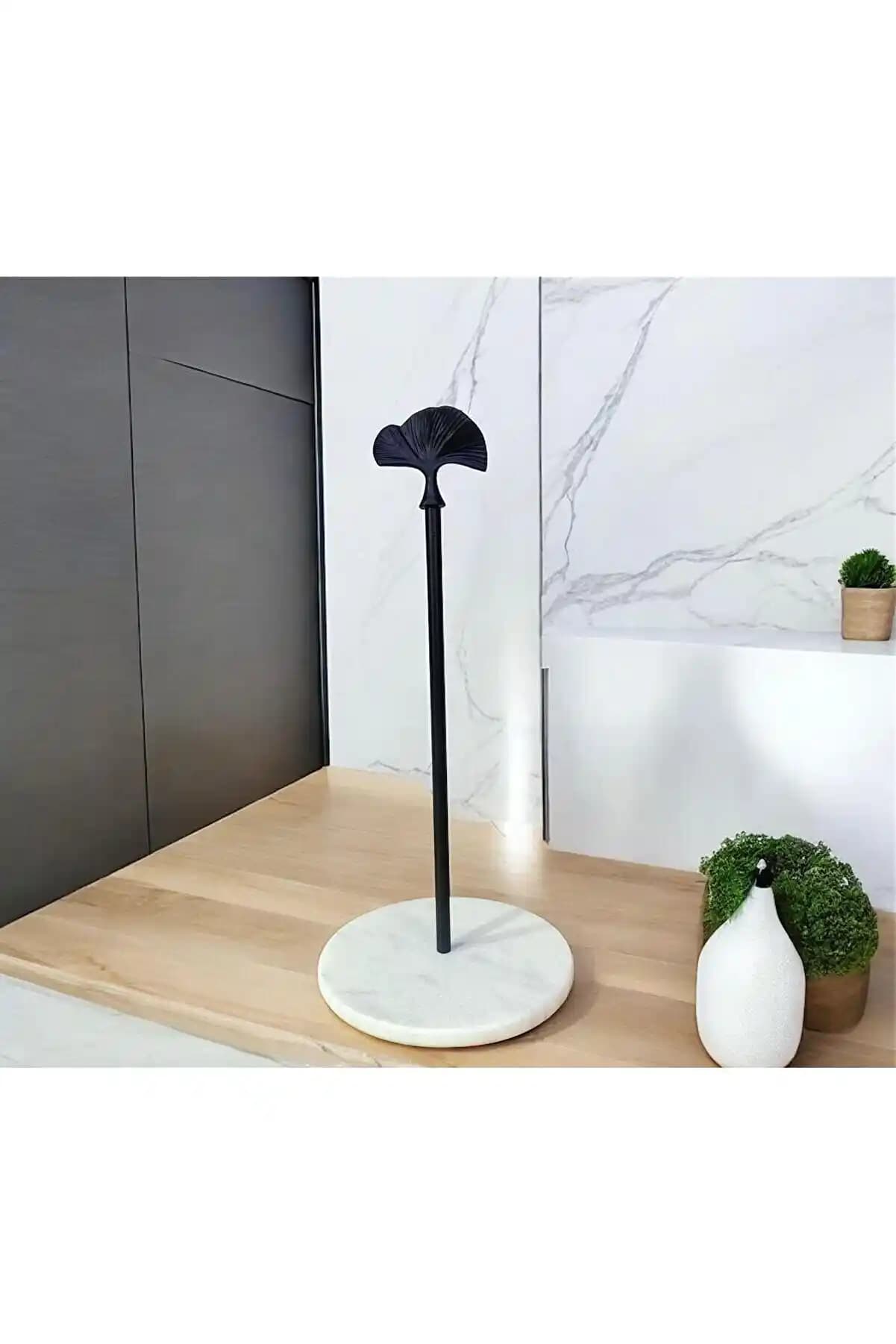 Ayaklı Kağıt Havluluklar Modern Dekorasyonlarda Şıklık ve İşlevsellik Sunar