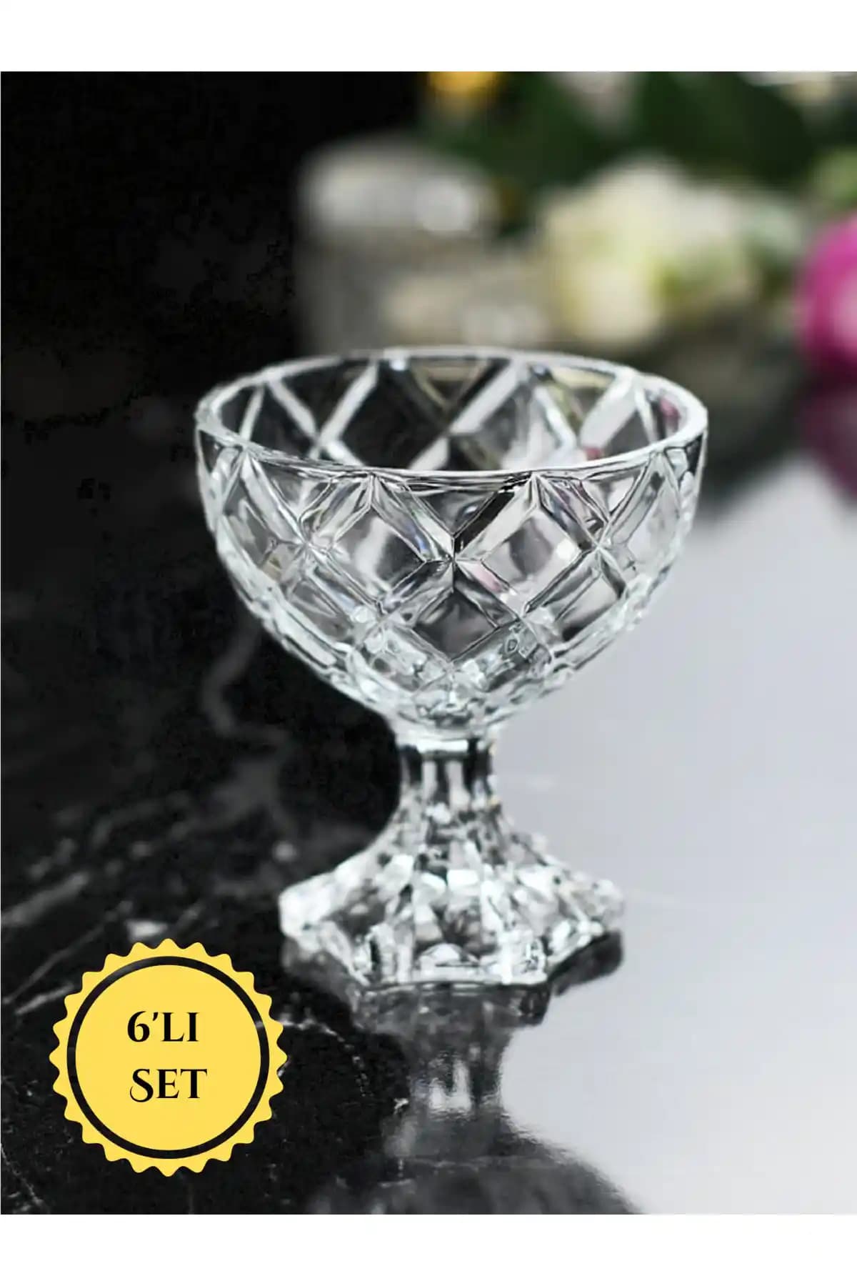 Ayaklı Kase Takımlarıyla Dekorasyonunuzu Zarif ve Fonksiyonel Hale Getirin