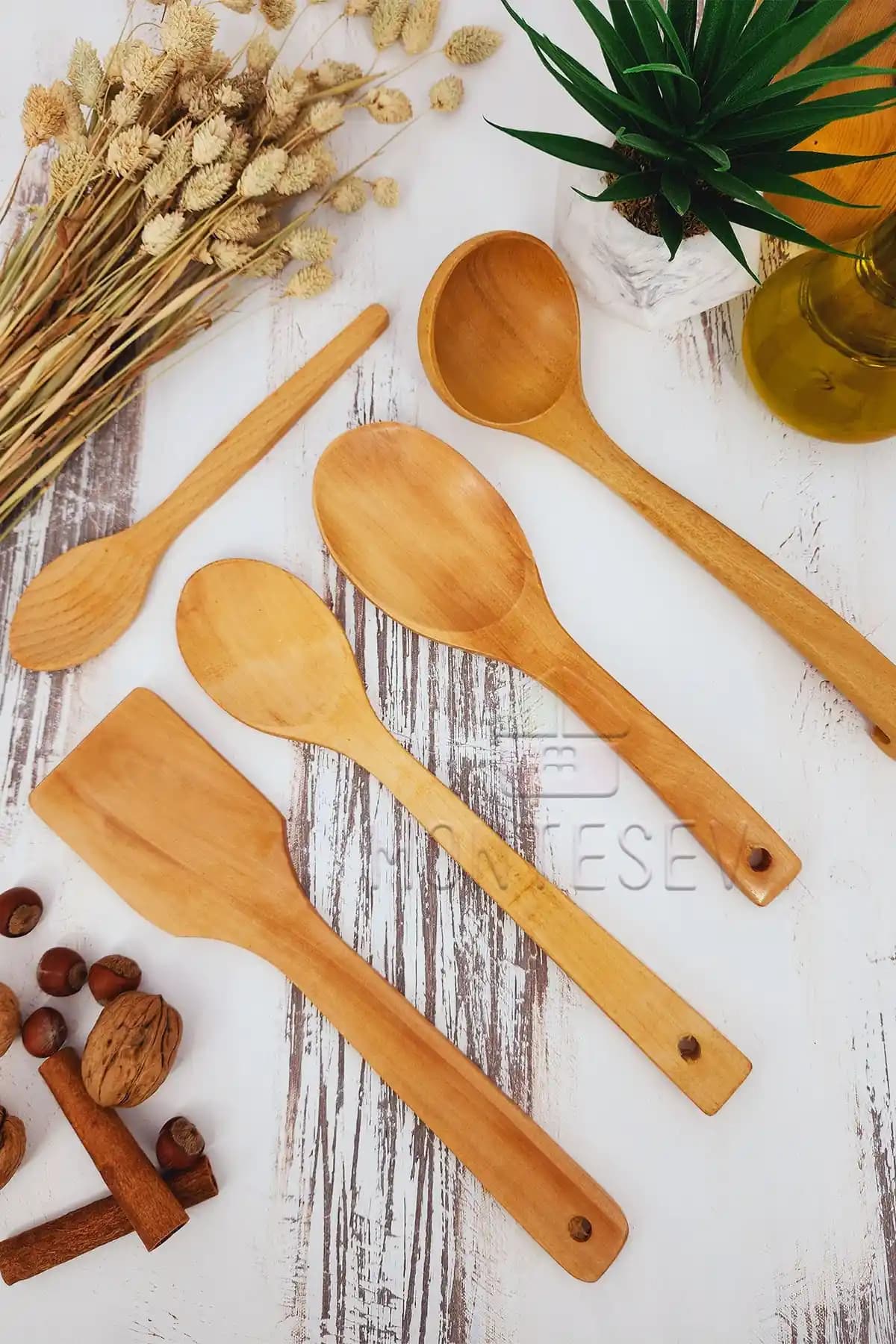 Bambu Tahta Kaşık Setleri ile Doğal ve Şık Mutfak Dekorasyonu Rehberi
