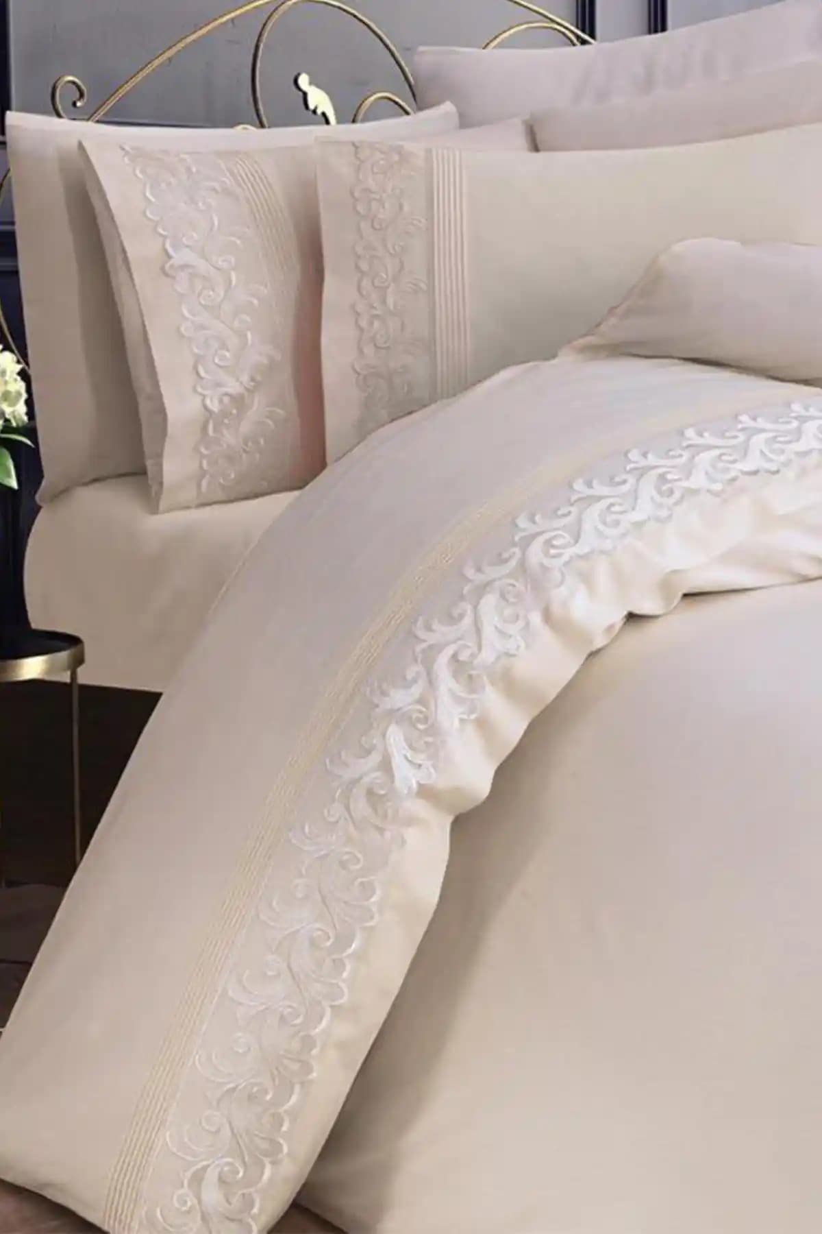 2025'te Brillant Güpürlü Nevresim Takımıyla Yatak Odanızda Şıklık ve Konforun Sı