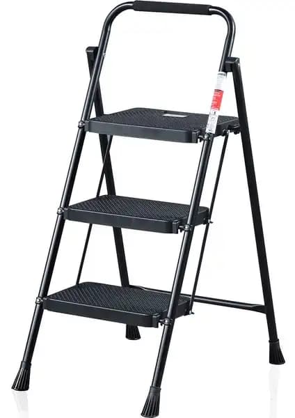 Eurostep 3 Basamak ve Konk Tools Slim Siyah Merdiven Karşılaştırması 1