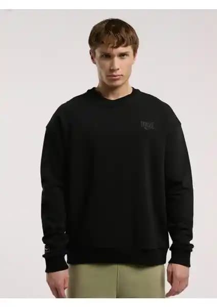 Everlast Ever Essentials Siyah Erkek Sweatshirt Konfor ve Şıklık Sunar