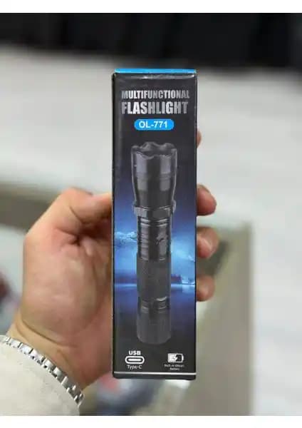 Güvenlik ve Pratiklik Sunan Taşınabilir Elektro Şoklu Çok Fonksiyonlu El Feneri