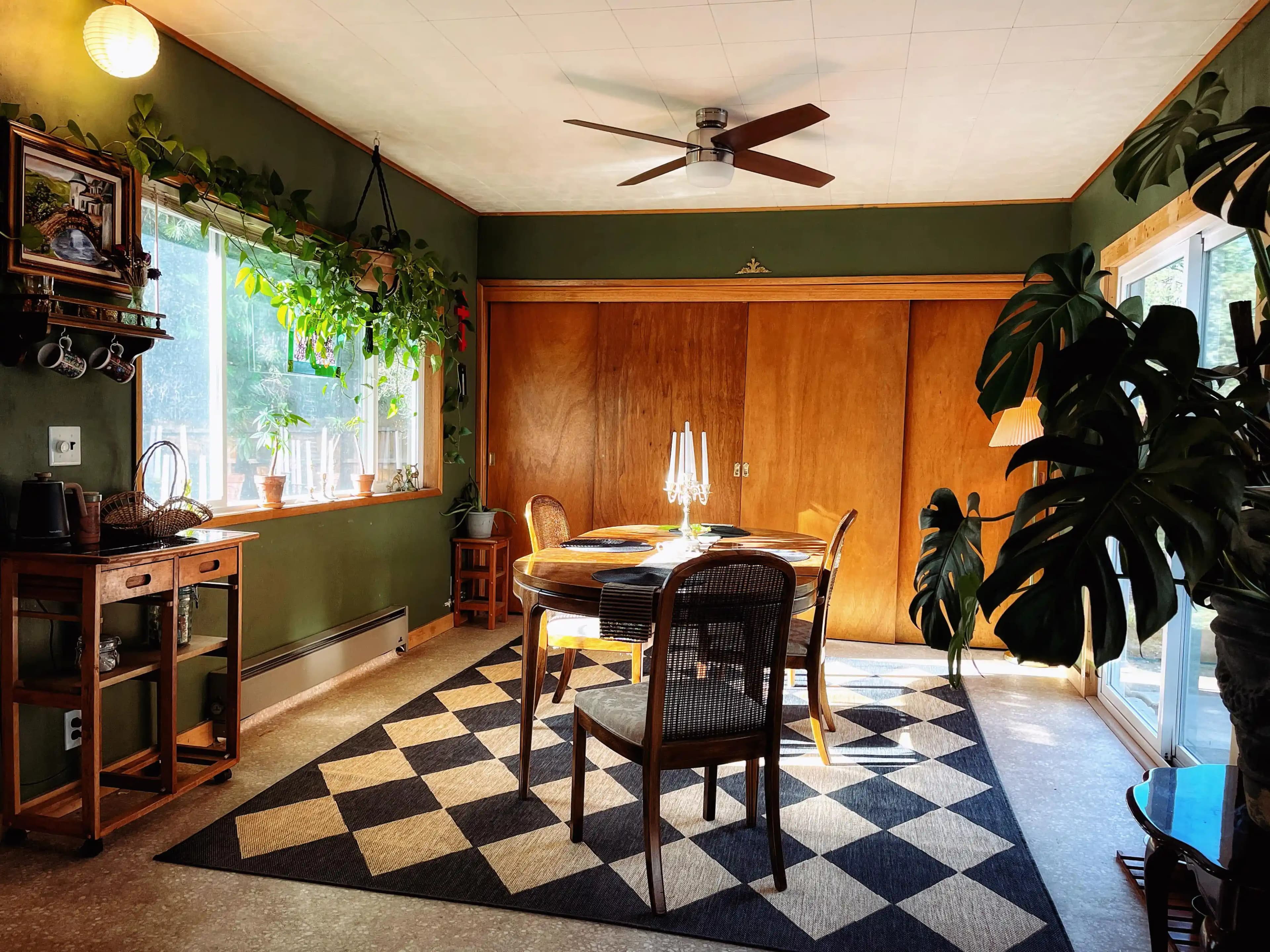 İç Mekânda Dış Mekân Halısı Kullanımı: Dayanıklılık ve Estetik Avantajlar