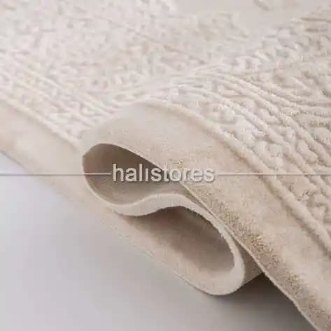 Krem Halı ve Mobilya Seçiminde Malzeme, Doku ve Kontrastın Önemi