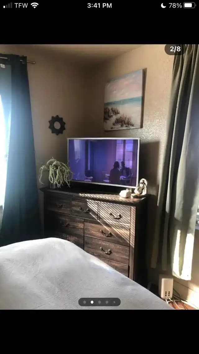 Oda Düzenlemesinde Denge ve Fonksiyonellik: Mobilya, Duvar ve Gereksiz Eşyaların Yönetimi