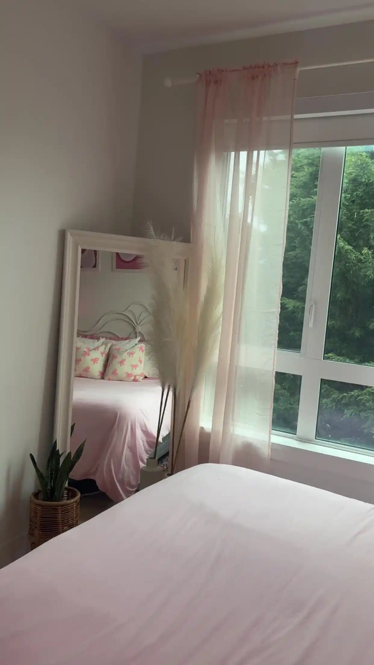 Perde Seçiminde Fonksiyonellik ve Estetik Arasında Doğru Dengeyi Kurma Yöntemleri