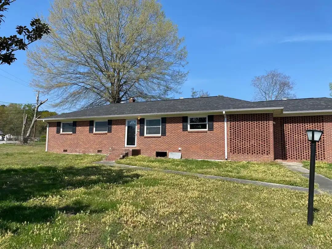 Tuğla Boyama ve Renklendirme: Ev Dış Cephelerinde Doğru Yöntemler ve Alternatifler