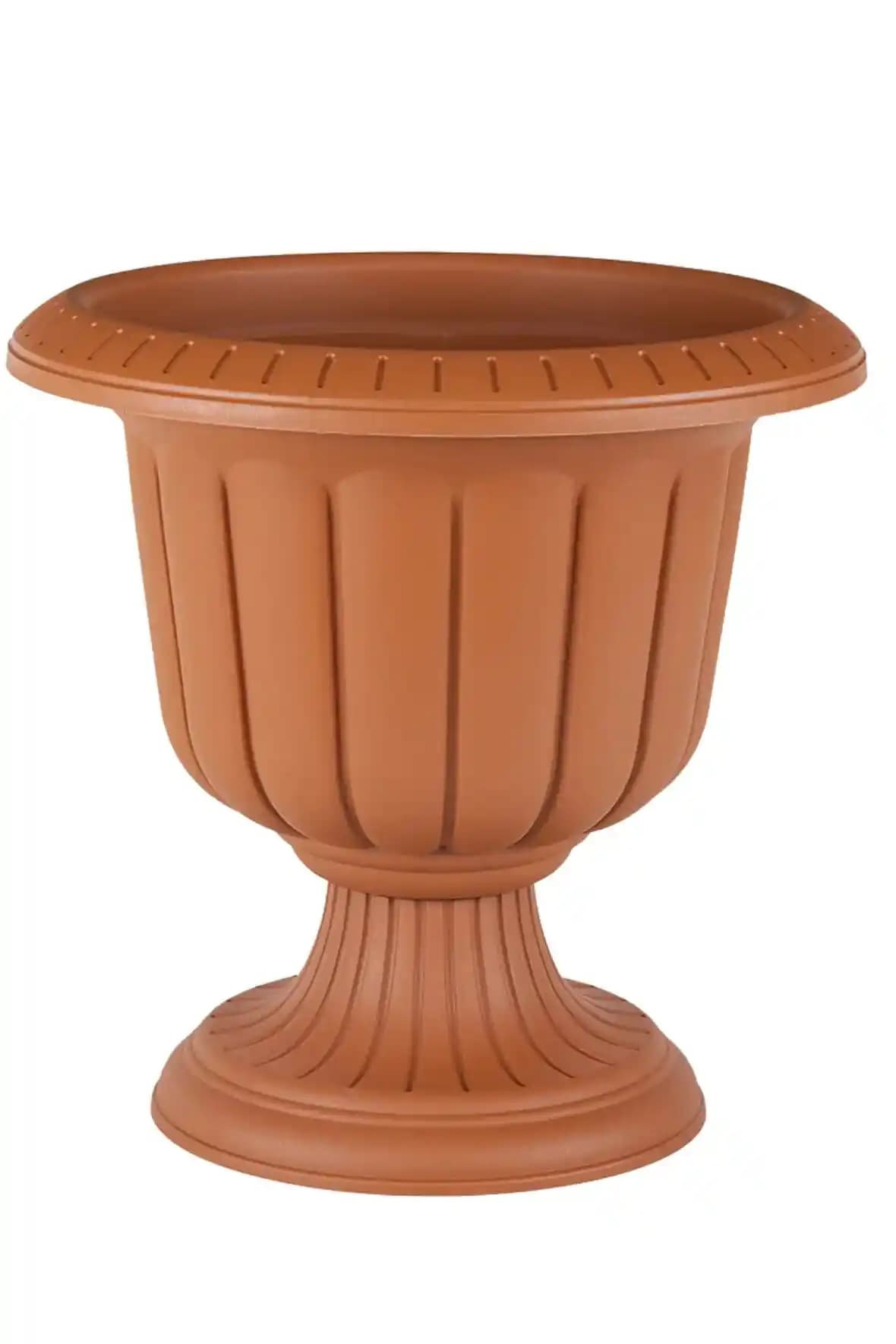 Ayaklı Plastik Saksılarla Dekorasyon ve Fonksiyonellikte Yeni Trendler