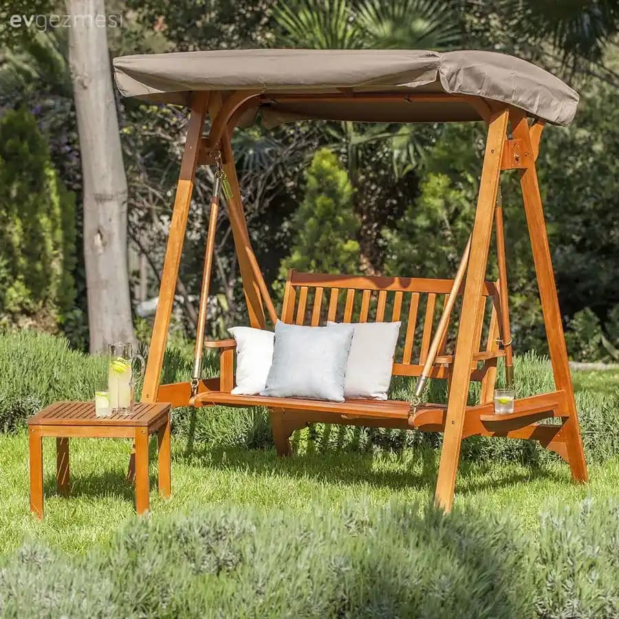 Bahçe Salıncağı Seçimi ve Dekorasyon İpuçlarıyla Doğal Huzur Yaratın