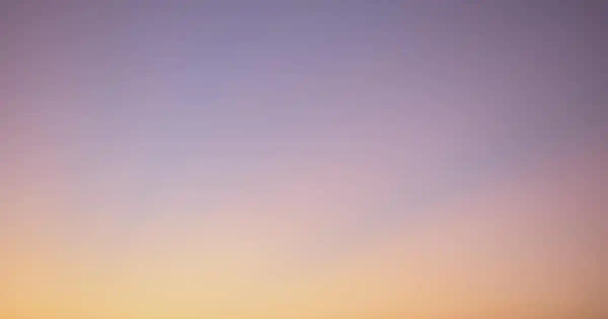 Bakır Sepetleri: Estetik ve Fonksiyonellik Sunan Dekoratif Aksesuarlar