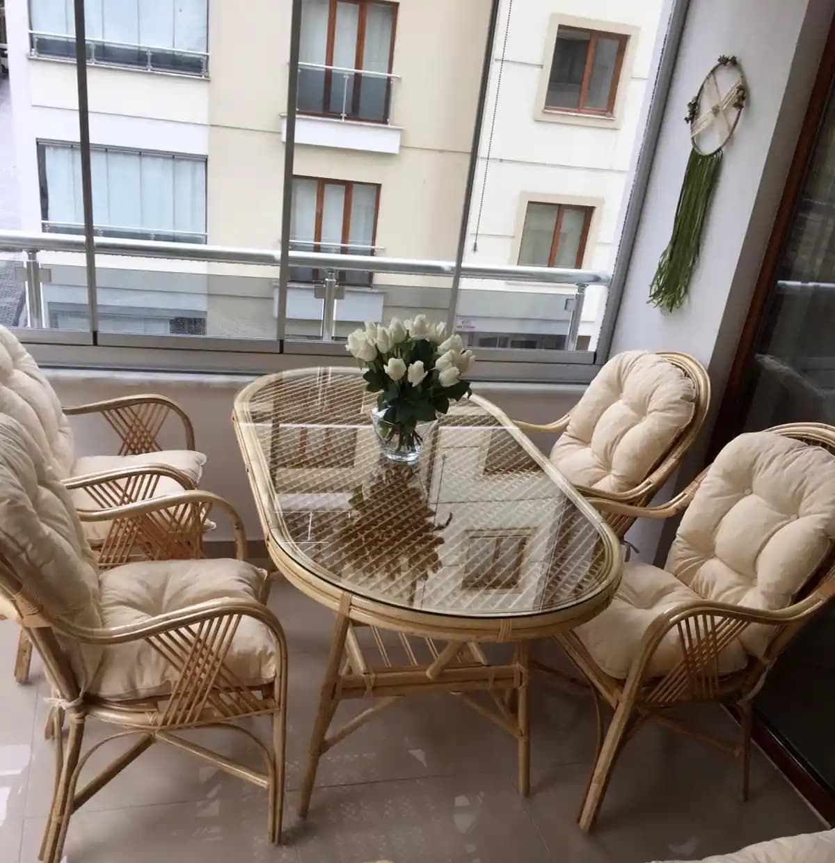 Bambu Balkon Takımlarıyla Doğal ve Şık Bir Dekorasyon Yaratma Rehberi
