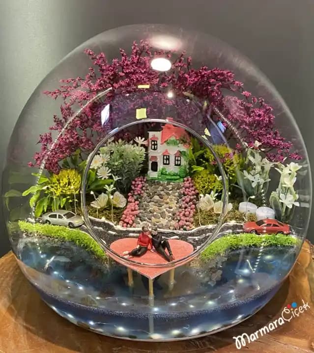 Büyük Teraryumlar ile İç Mekânlara Doğal ve Estetik Bir Dokunuş Sağlayın