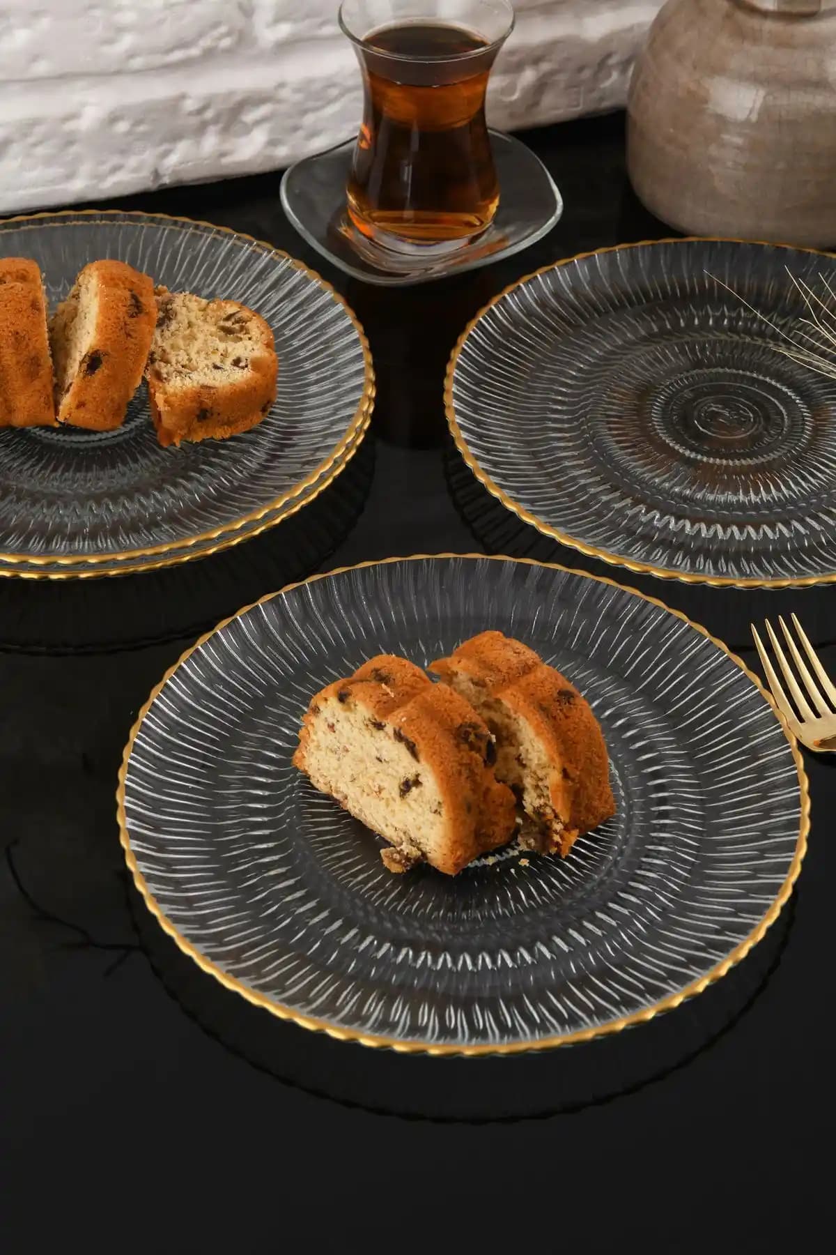 Cam Pasta Tabağıyla Dekorasyonda Şıklık ve İşlevsellik Bir Arada