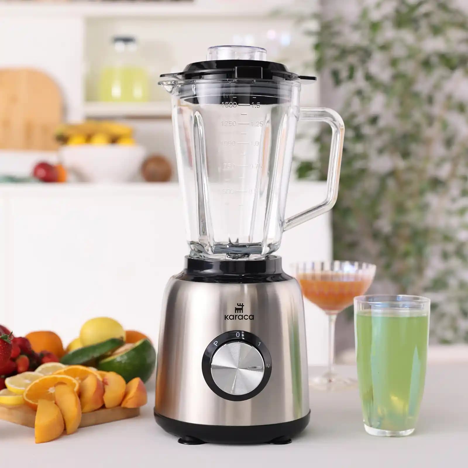 Cam Smoothie Blender ile Modern ve Şık Mutfak Dekorasyonunun Anahtarı
