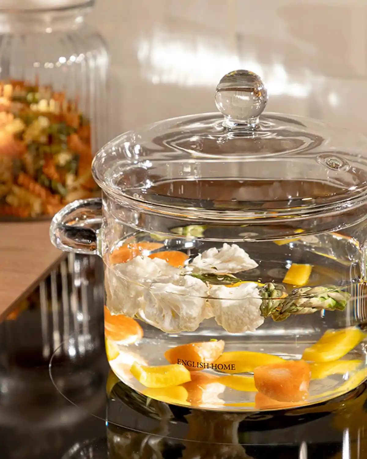 Cam Tencere Dekorasyon ve Mutfak Tasarımında Estetik ve İşlevsellik