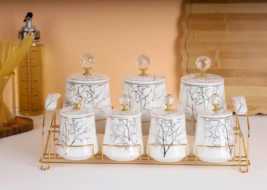 Değişik Baharat Takımlarıyla Mutfak Dekorasyonunuza Şıklık Katın ve Fonksiyonelliği Artırın