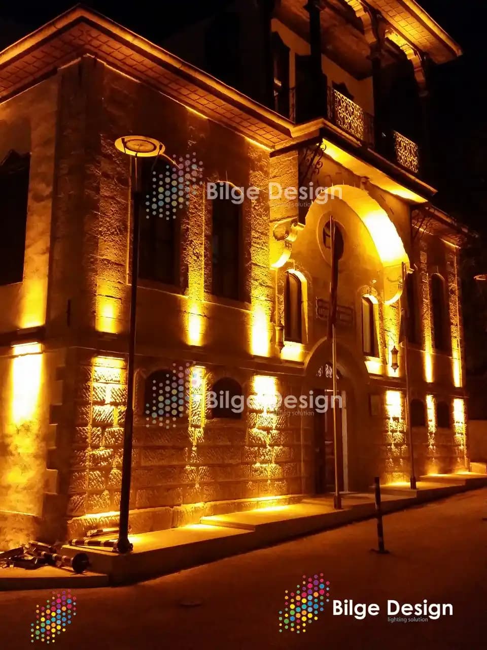 Dış Mekan Işıklandırması Çözümleri ve Dekoratif Aydınlatma Seçenekleri