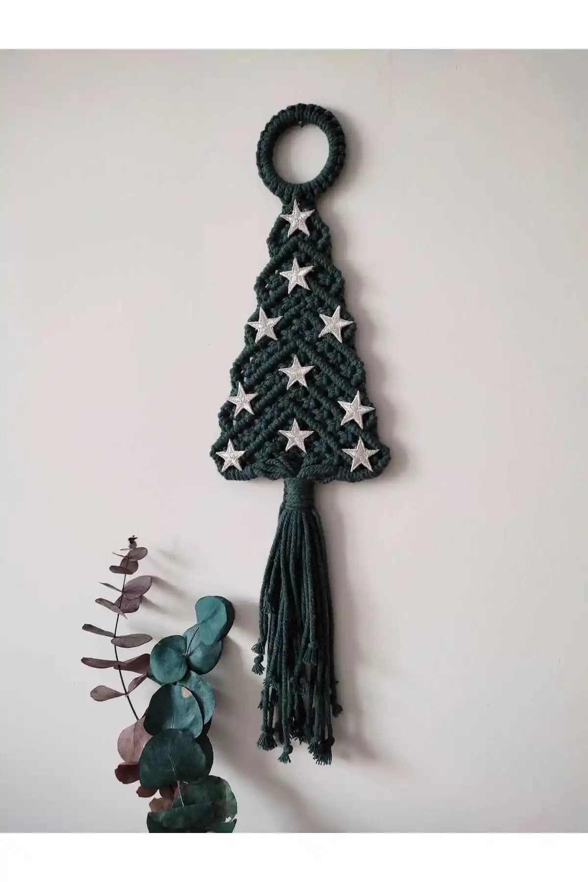 Duvar Dekorasyonunda Çam Ağacı Teması: Doğanın Sıcaklığı ve Estetiği İçin Farklı Uygulamalar