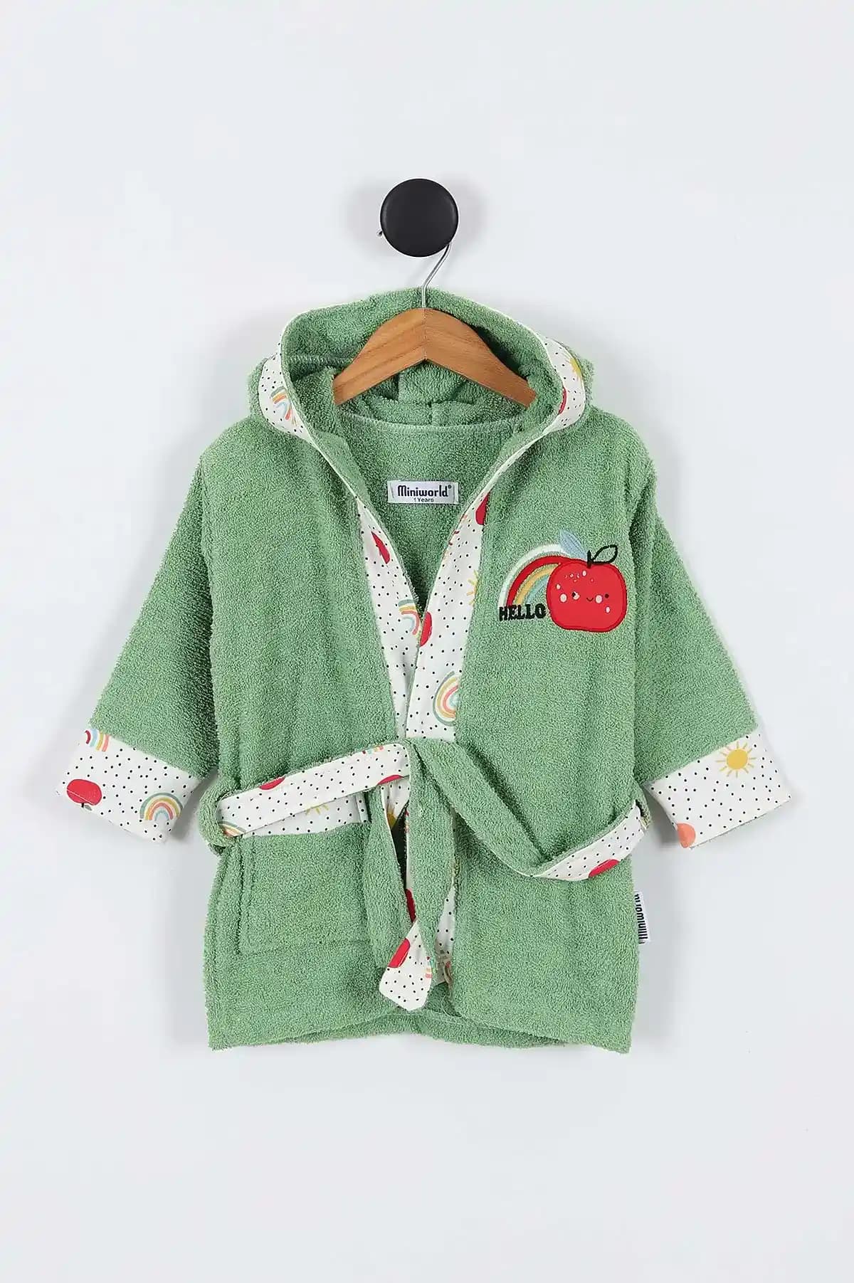 Erkek Çocuklar İçin En Uygun Bornoz Seçiminde Dikkat Edilmesi Gerekenler