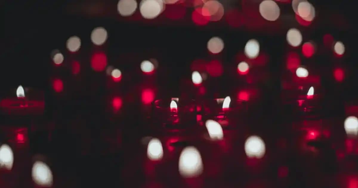 Erkekler İçin Doğum Günü Hediyesi Seçenekleri: Dekorasyon ve Mobilya Temalı Fikirler