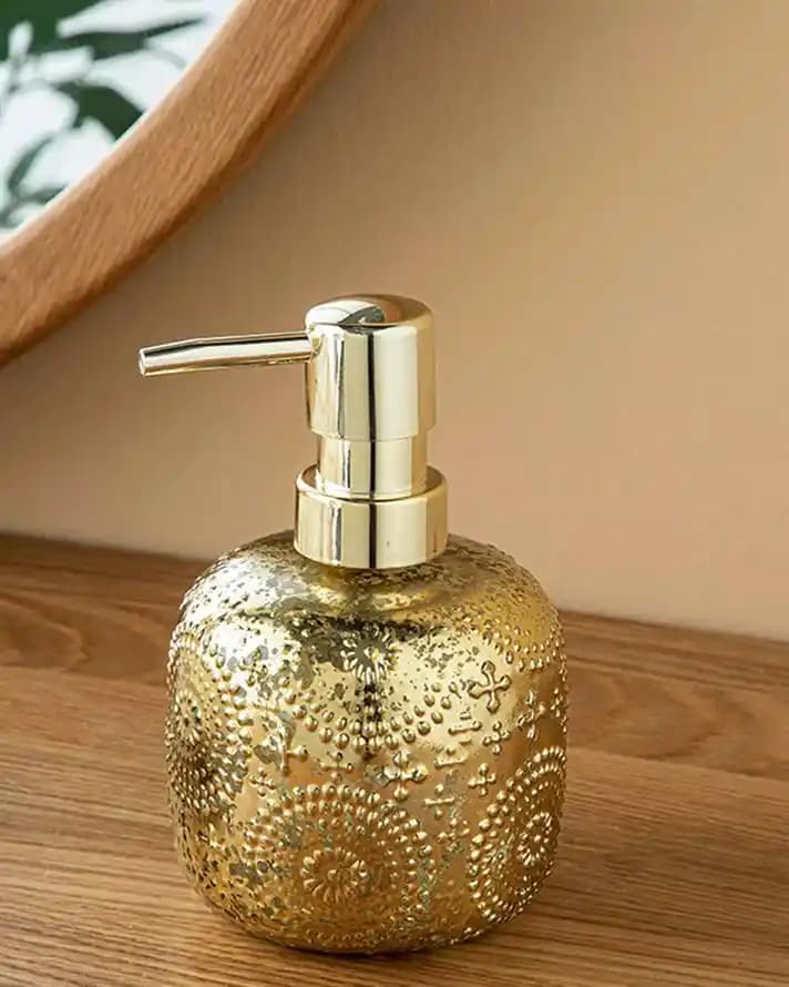 Gold Sabunluklar ile Banyo Dekorasyonunda Zarafet ve Şıklık Yaratın