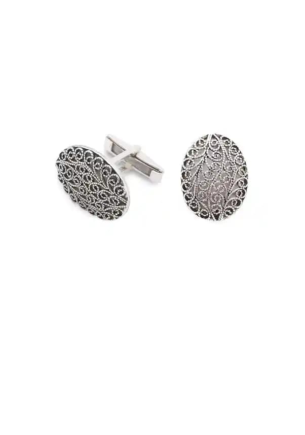 Gümüş Kol Düğmesi ve Dekorasyonda Zarafet ve Şıklık İçin İpuçları