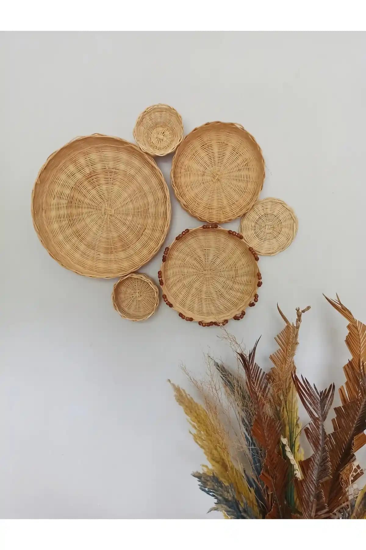 Hasır Duvar Tabaklarıyla Doğal ve Şık Dekorasyon Trendleri 2023