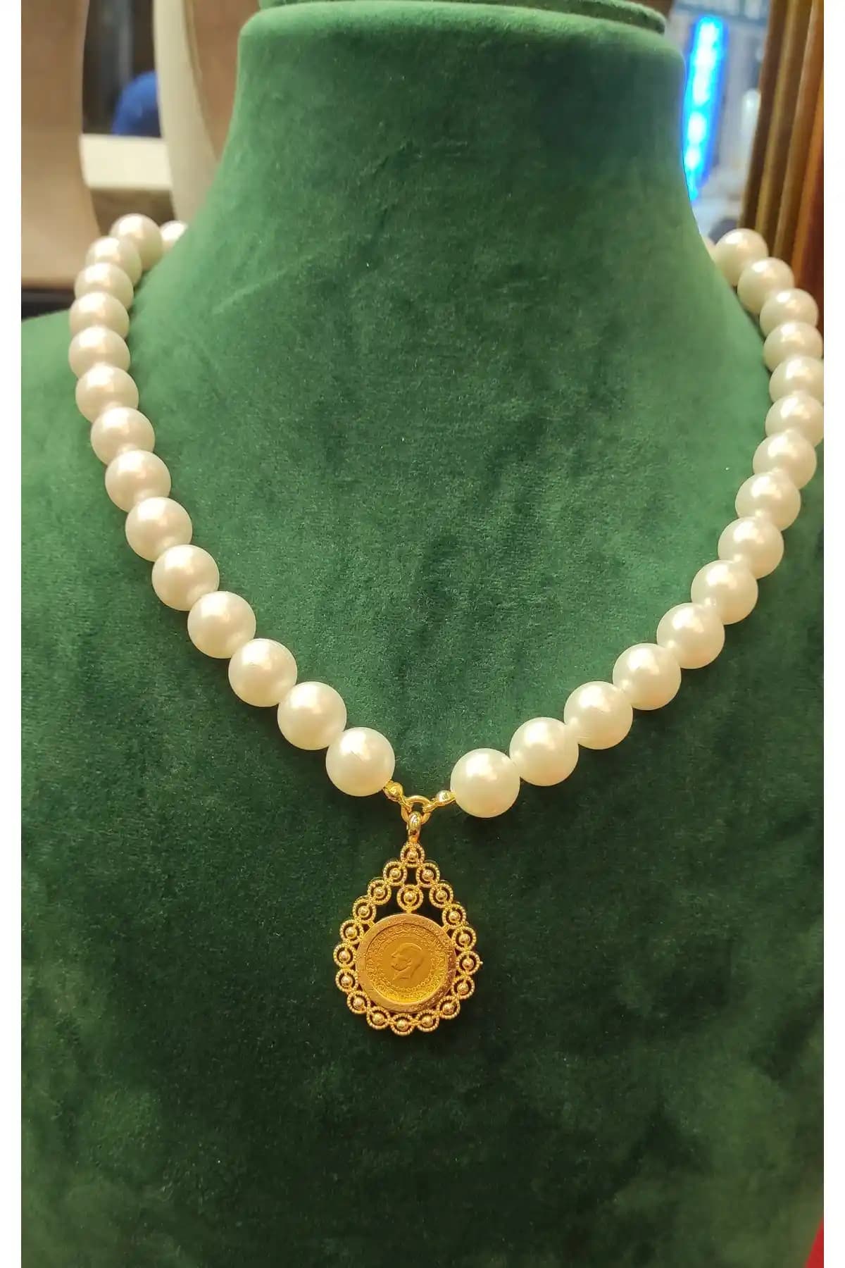 İnci Çıkan Kolye ve Dekorasyon Uygulamalarıyla Zarafeti Yaratıcı Şekilde Kullanma