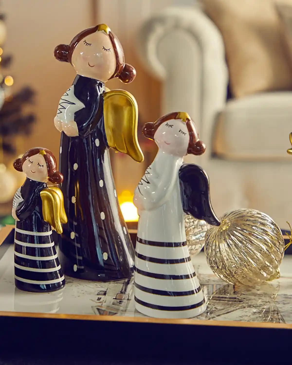 İngiliz Ev Dekorasyonunda Melek Biblo Kullanımı: Şıklık ve Anlamın Buluşması