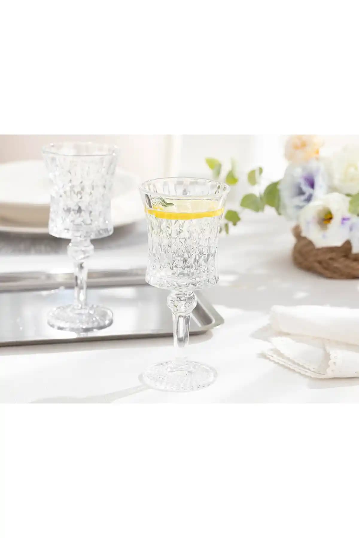 İngiliz Tarzı 6'lı Su Bardağı Setleri ile Evinize Şıklık Katın