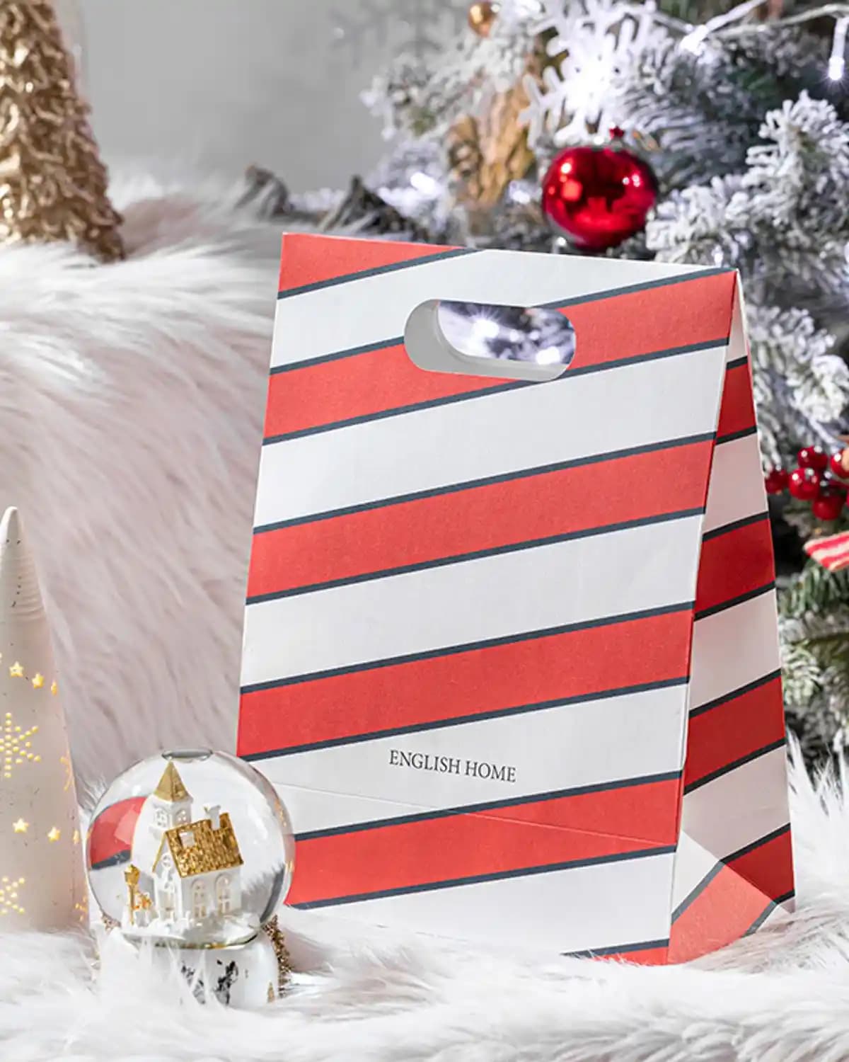 İngiliz Tarzı Ev Dekorasyonu ve Kişiselleştirilmiş Hediye Paketleri Trendleri