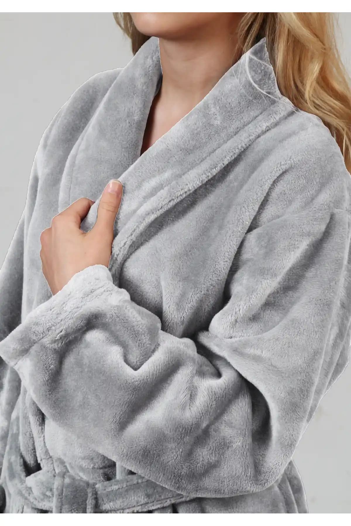 İngiliz Tarzı Evlerde Polar Sabahlık Seçimi ve Dekorasyonda Şıklık