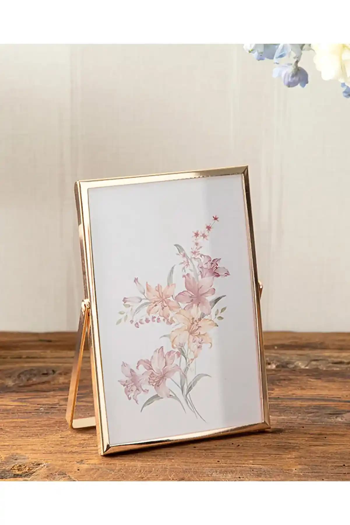 İngiliz Tarzı Kapı Çerçevesi Seçenekleri ve Dekorasyonda Kullanım İpuçları