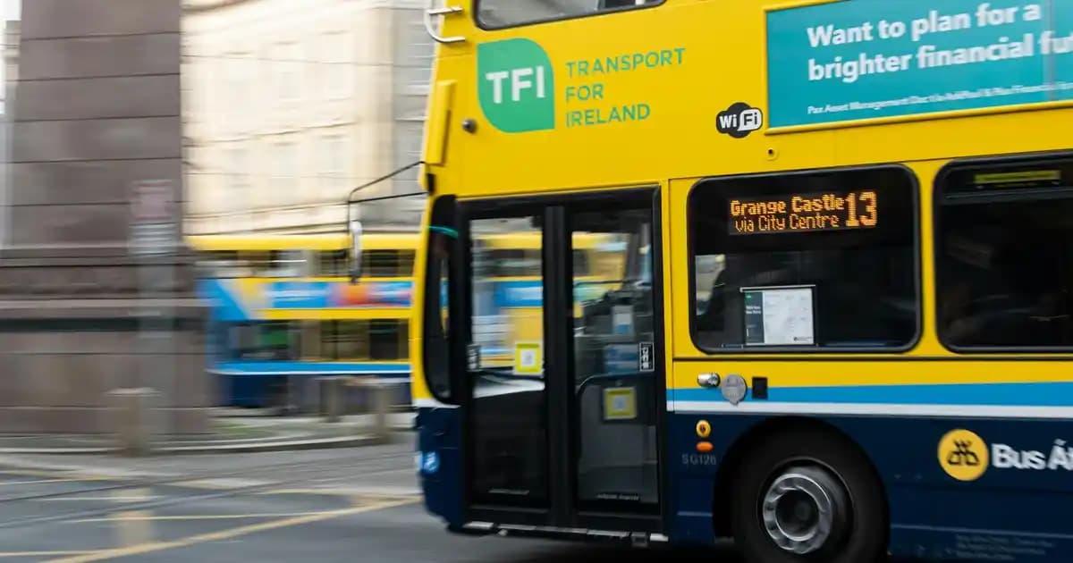 İngiliz Tarzı Yatak Odaları İçin Lastikli Çarşaflar Konfor ve Şıklık Sunar